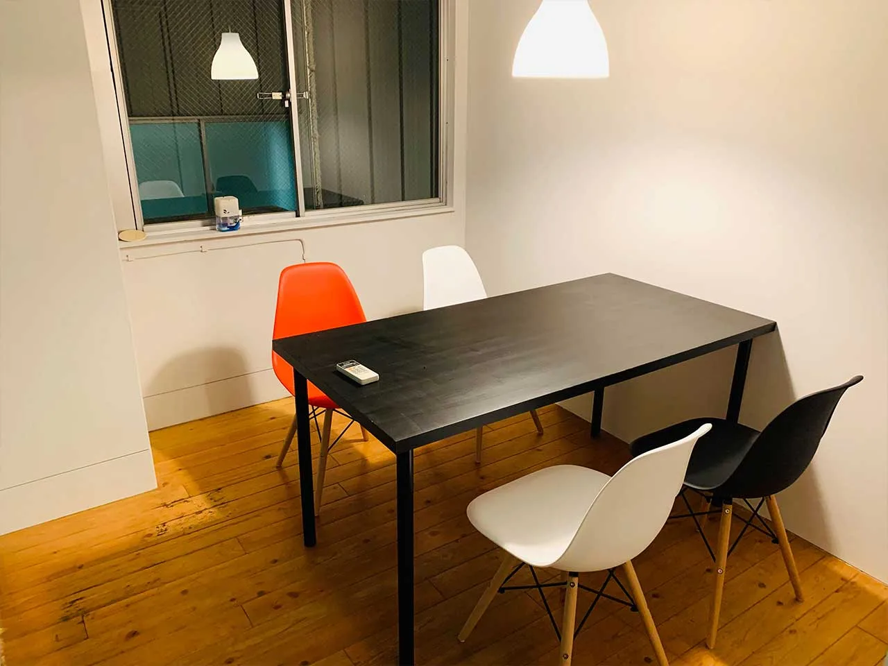 五反田スタジオの控室（2階）